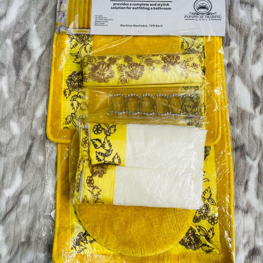 Yellow Floral Bath Accessory Set